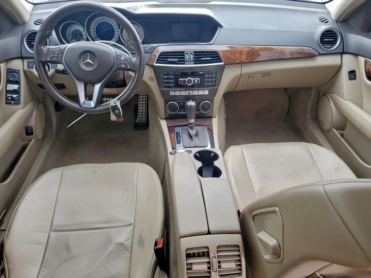 2013 MERCEDES-BENZ C 300 4MATIC photo 8