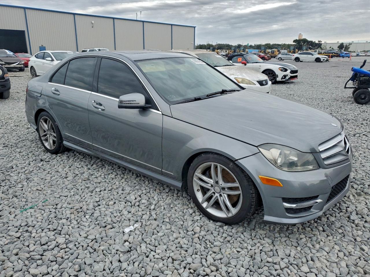 2013 MERCEDES-BENZ C 300 4MATIC photo 4