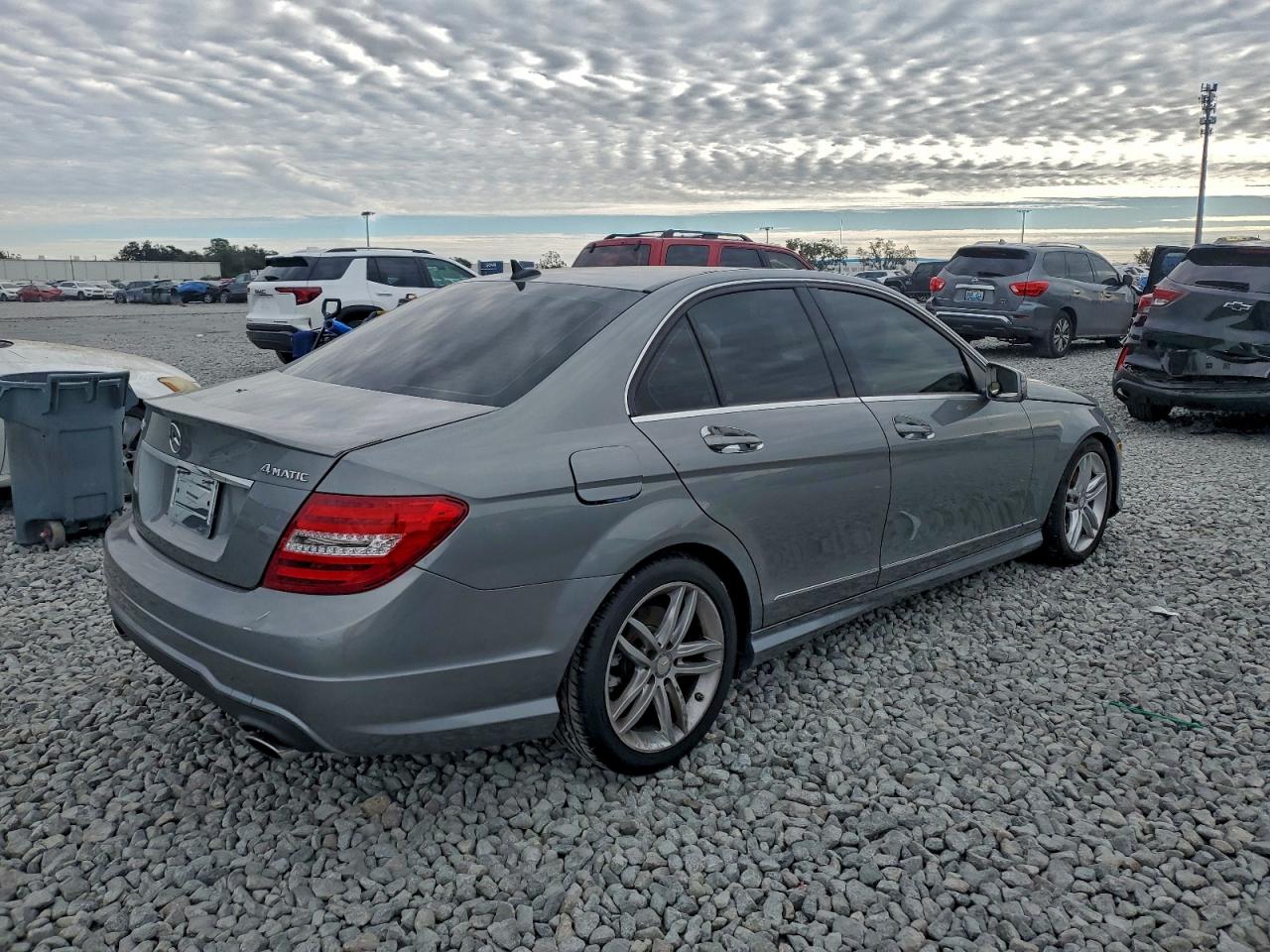 2013 MERCEDES-BENZ C 300 4MATIC photo 3