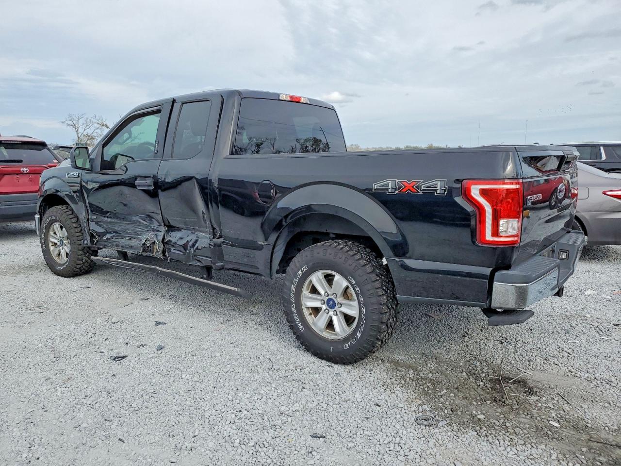 2016 FORD F150 SUPER CAB photo 2