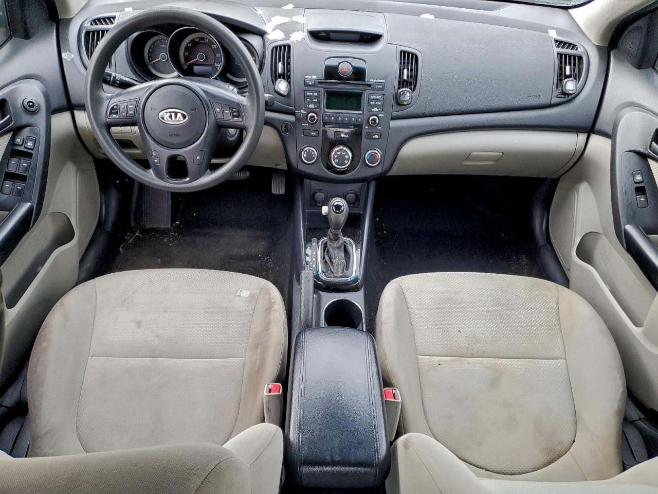 2012 KIA FORTE EX photo 8