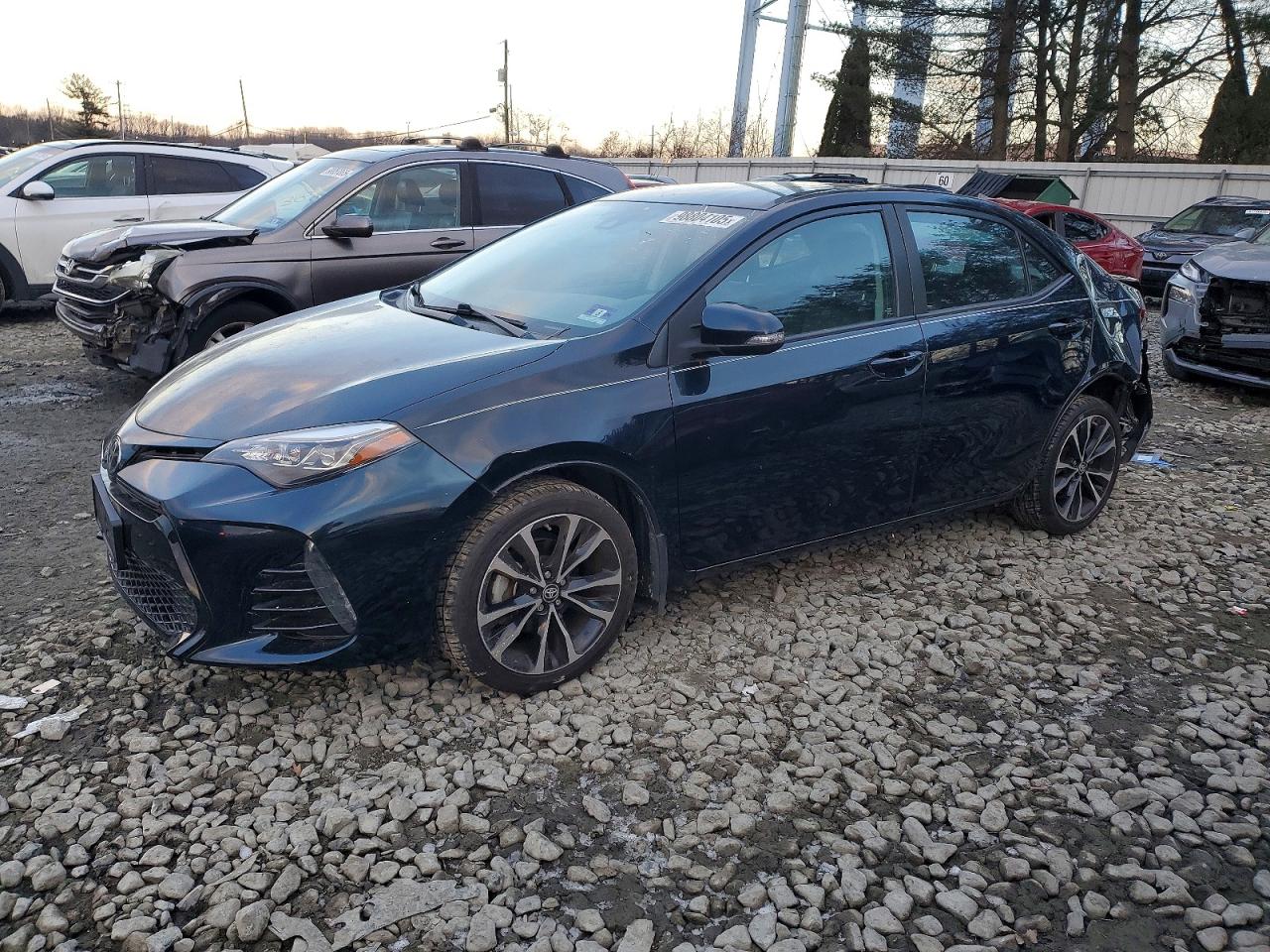 2017 TOYOTA COROLLA