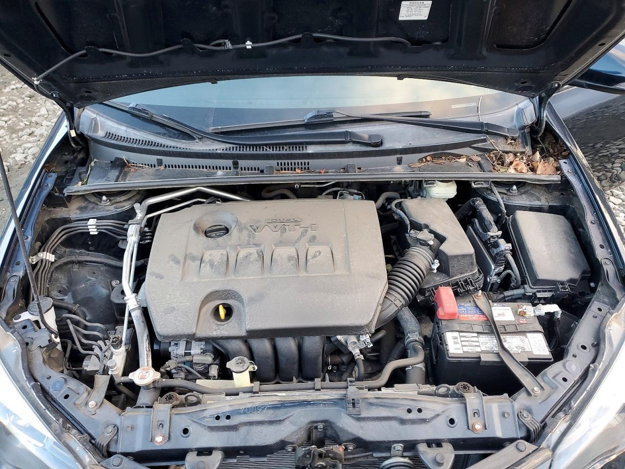 2017 TOYOTA COROLLA L photo 11