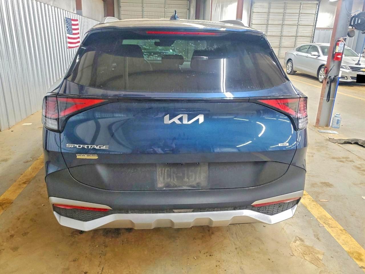 2025 KIA SPORTAGE photo 11