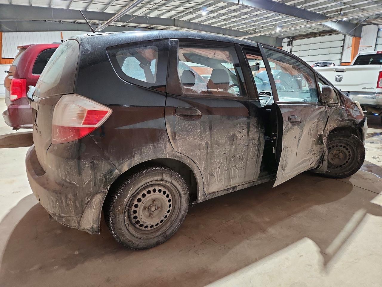 2013 HONDA FIT DX-A photo 3