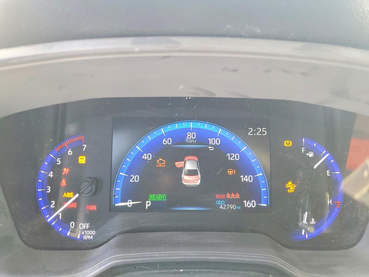 2020 TOYOTA COROLLA LE photo 9