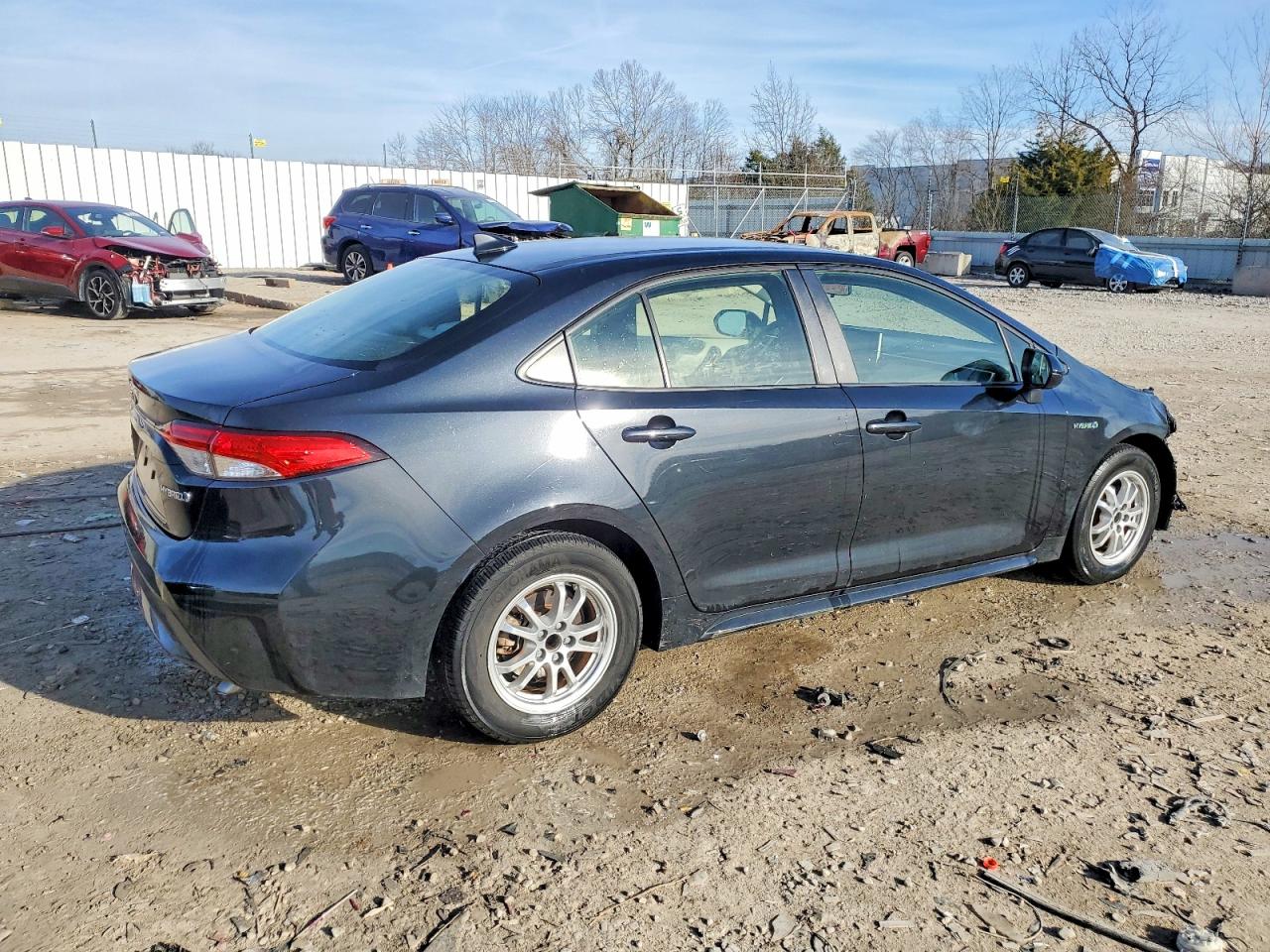2020 TOYOTA COROLLA LE photo 3