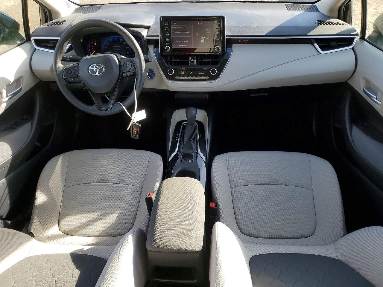 2020 TOYOTA COROLLA LE photo 8