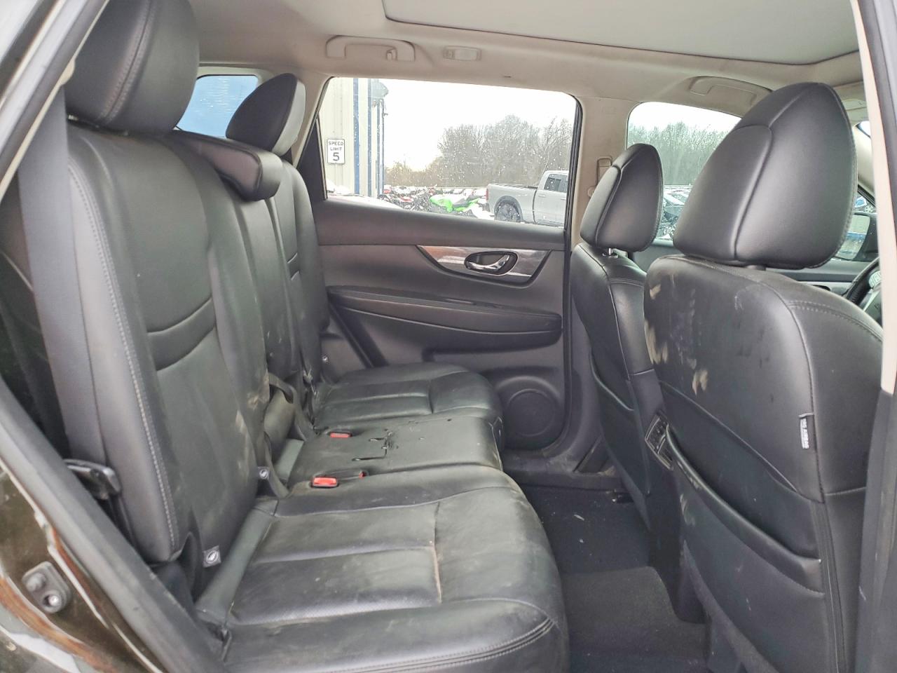 2016 NISSAN ROGUE S photo 11