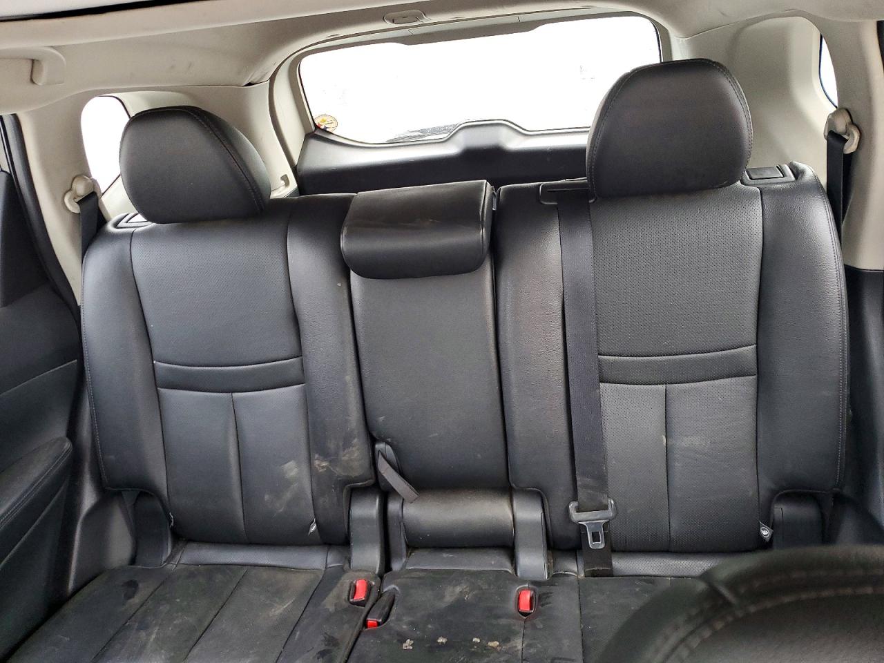 2016 NISSAN ROGUE S photo 10