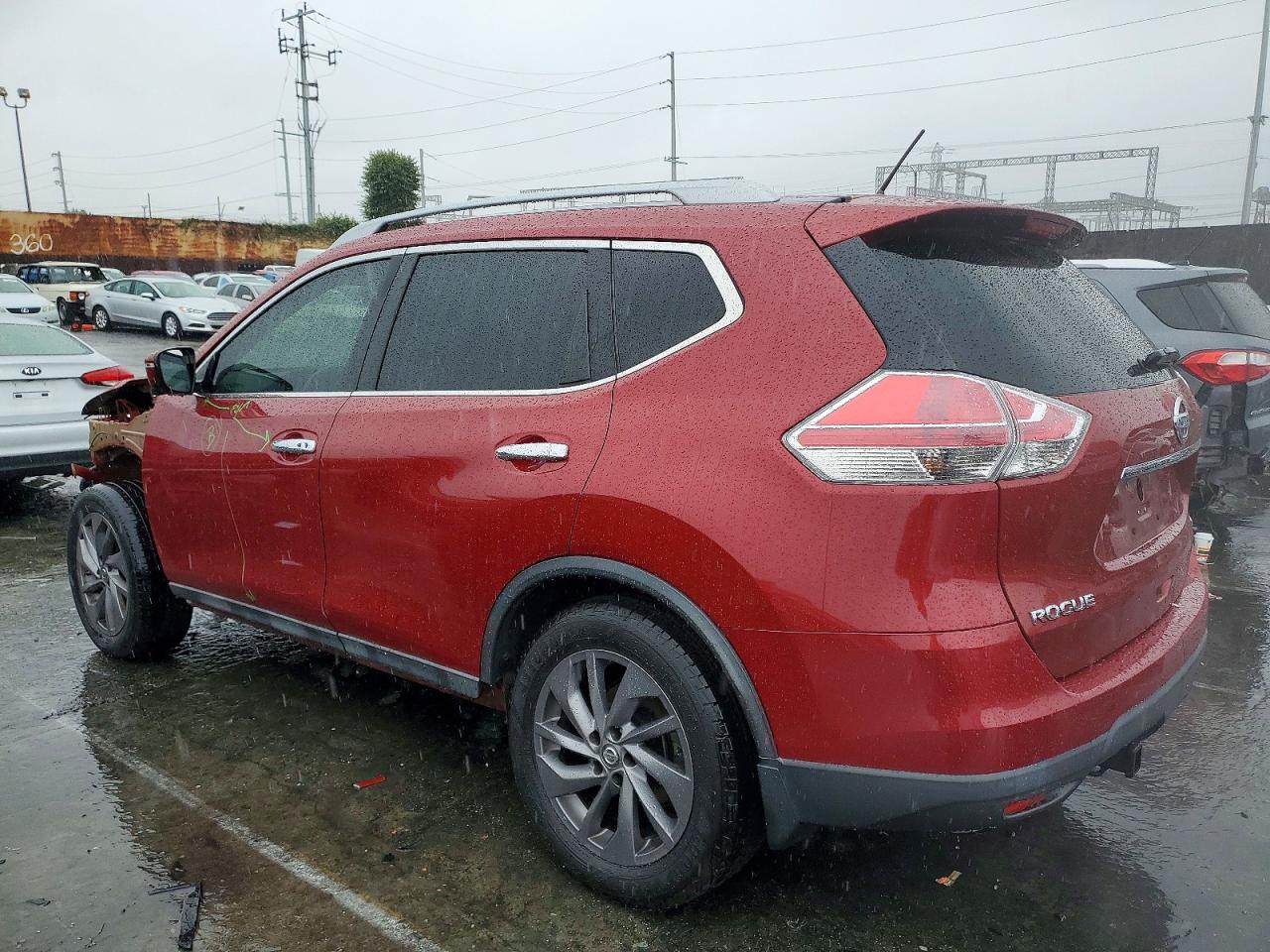 2016 NISSAN ROGUE S photo 2