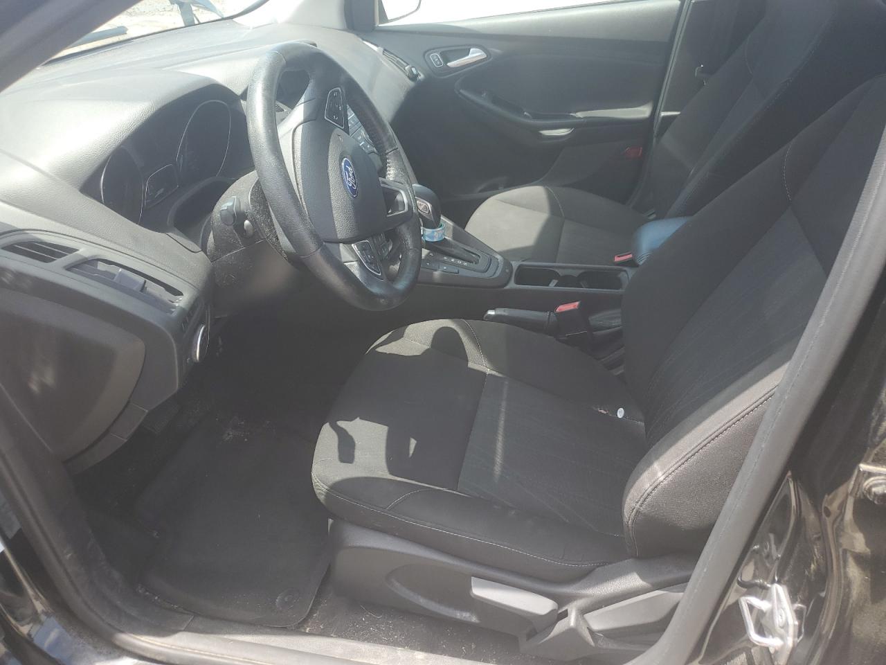 2018 FORD FOCUS photo 7