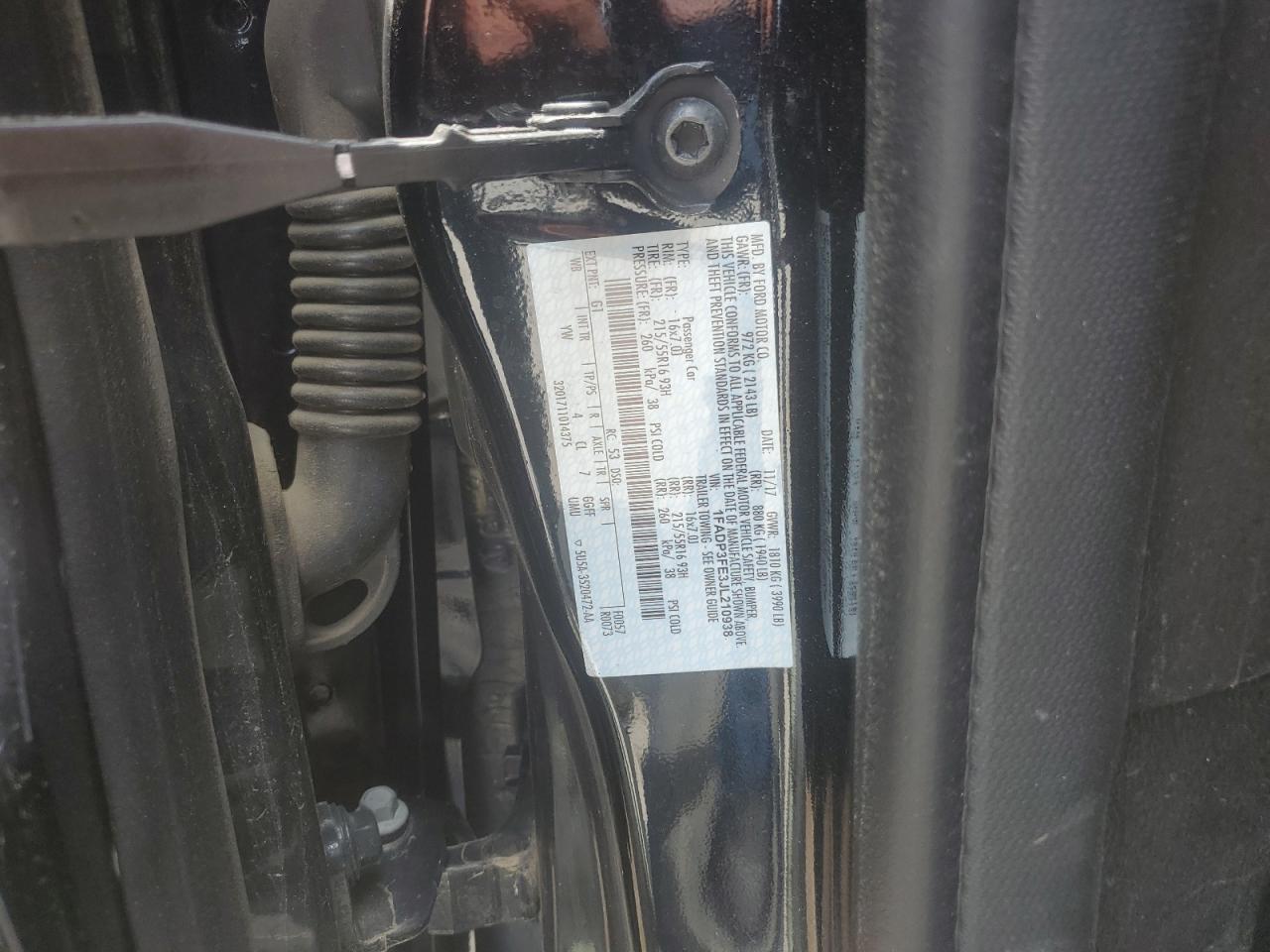 2018 FORD FOCUS photo 12