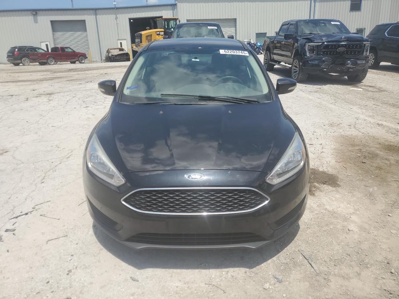 2018 FORD FOCUS photo 5
