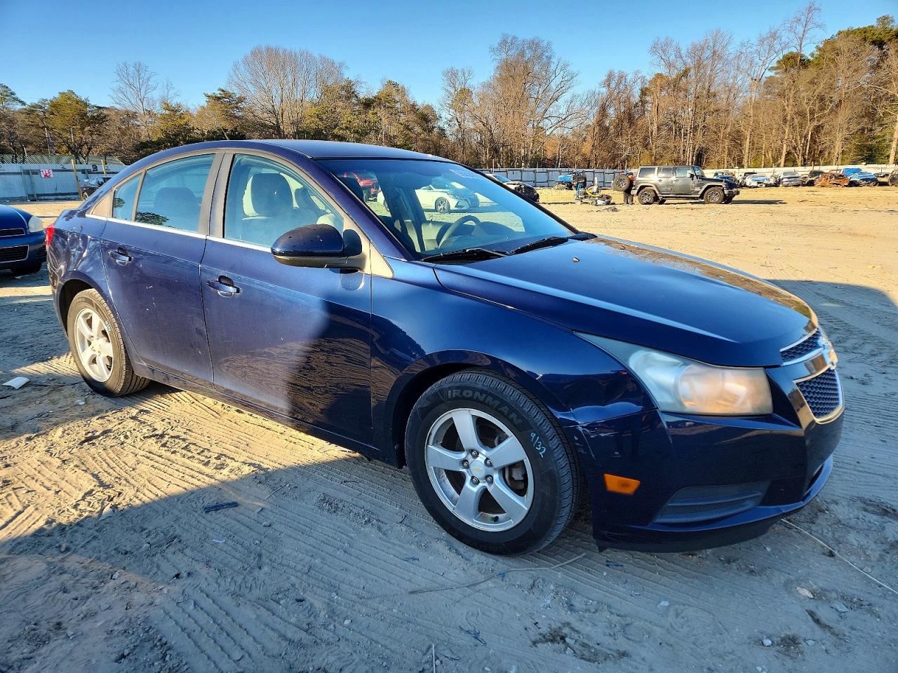 2011 CHEVROLET CRUZE LT photo 4