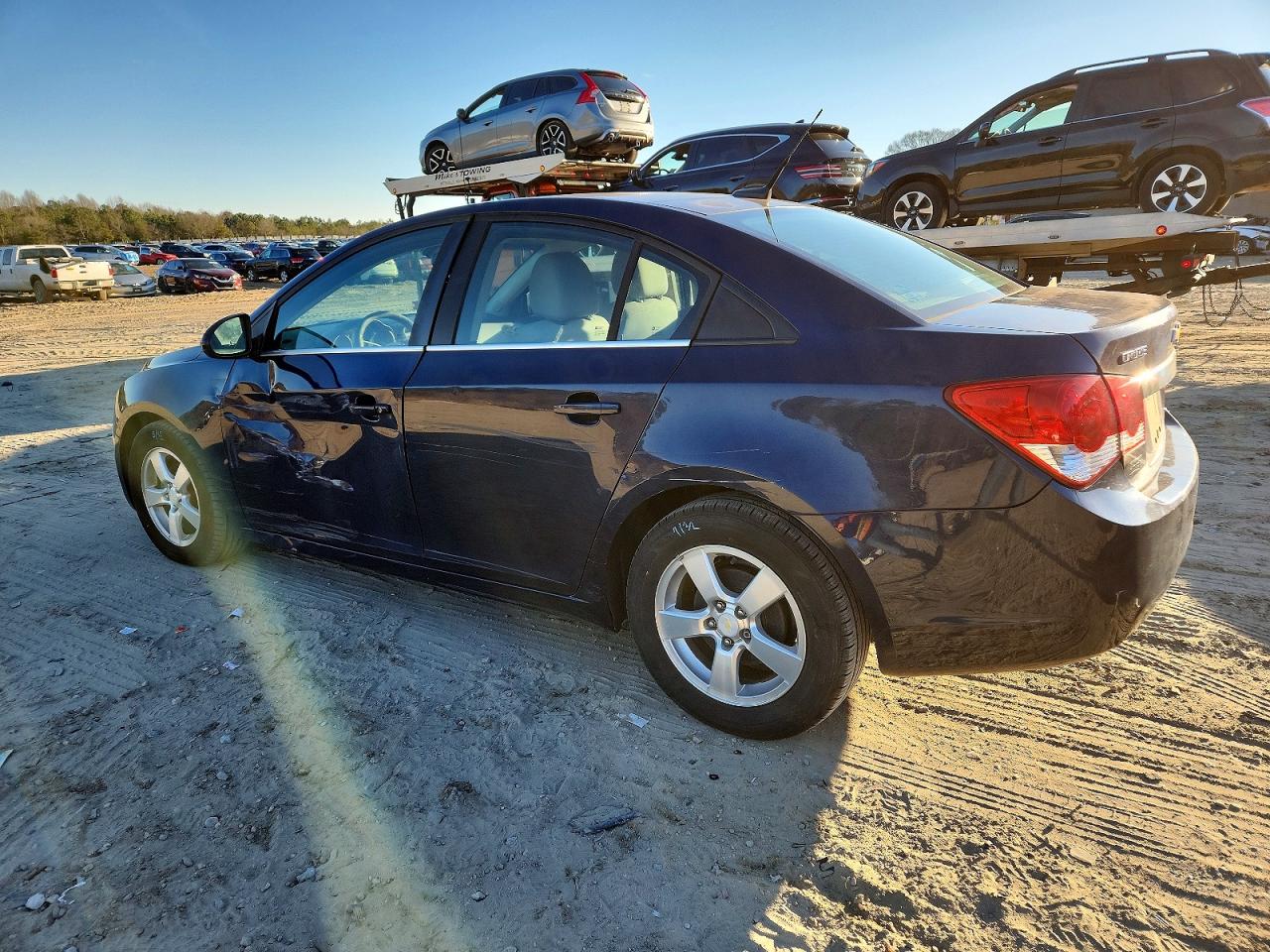 2011 CHEVROLET CRUZE LT photo 2