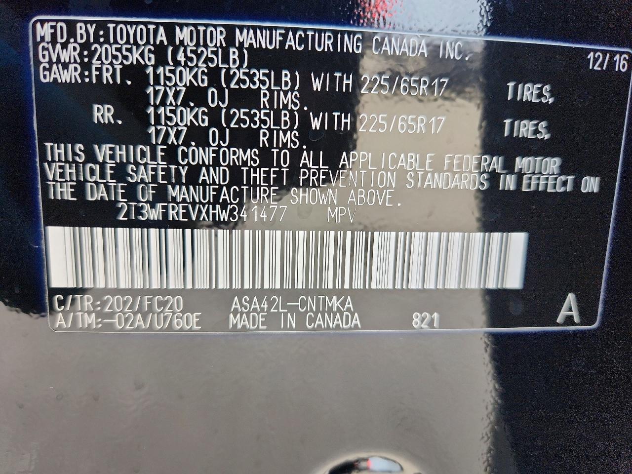 2017 TOYOTA RAV4 XLE photo 12