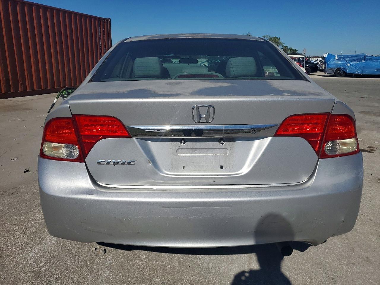 2010 HONDA CIVIC LX photo 6