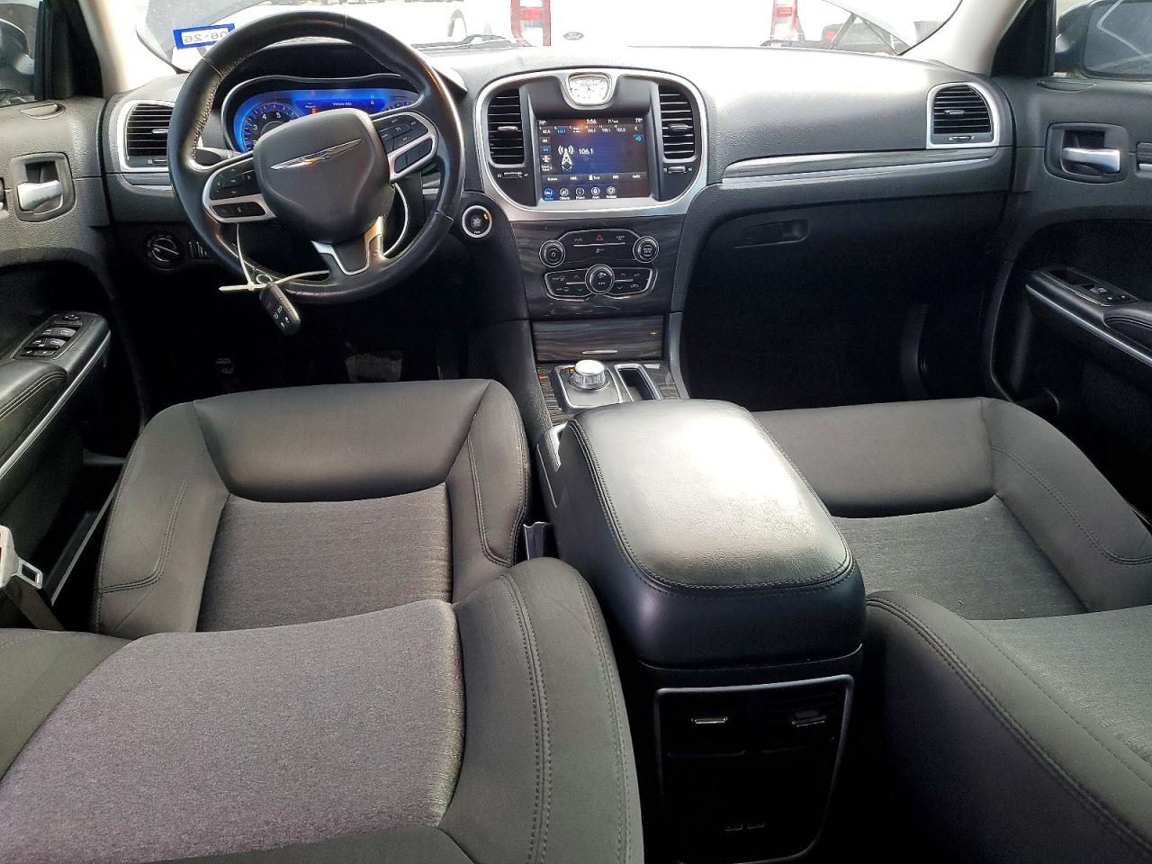 2021 CHRYSLER 300 TOURING photo 8