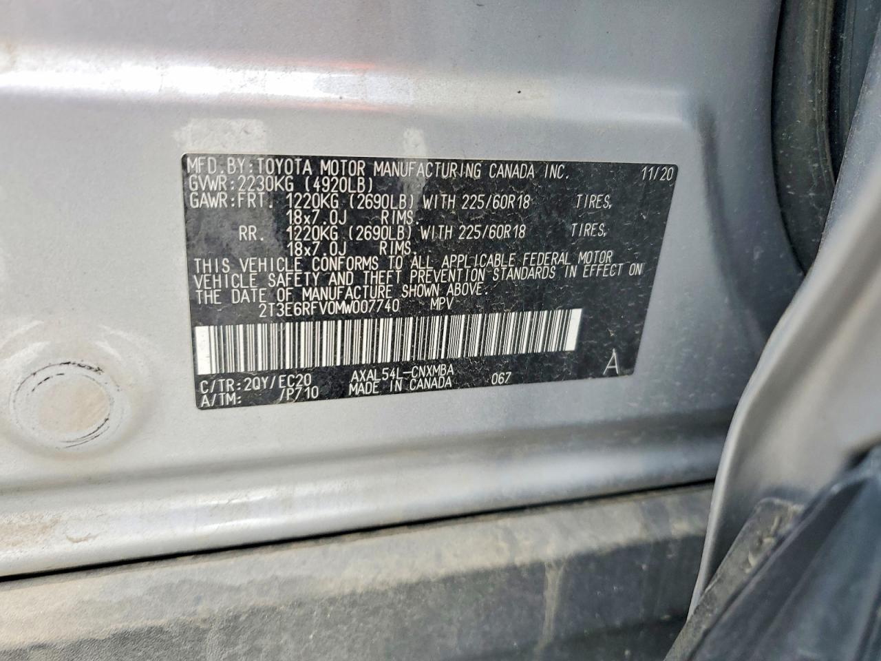 2021 TOYOTA RAV4 XSE photo 13