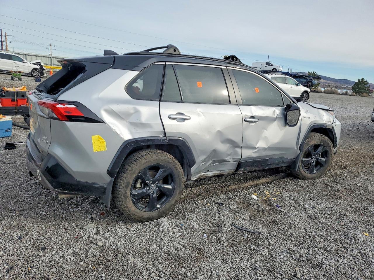 2021 TOYOTA RAV4 XSE photo 3