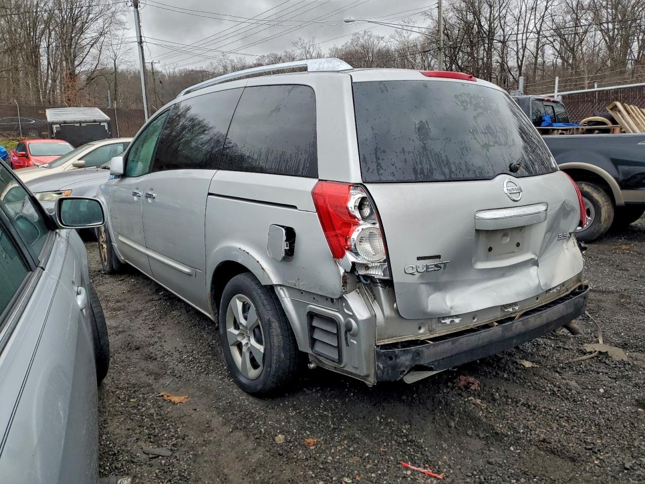 2007 NISSAN QUEST S photo 2