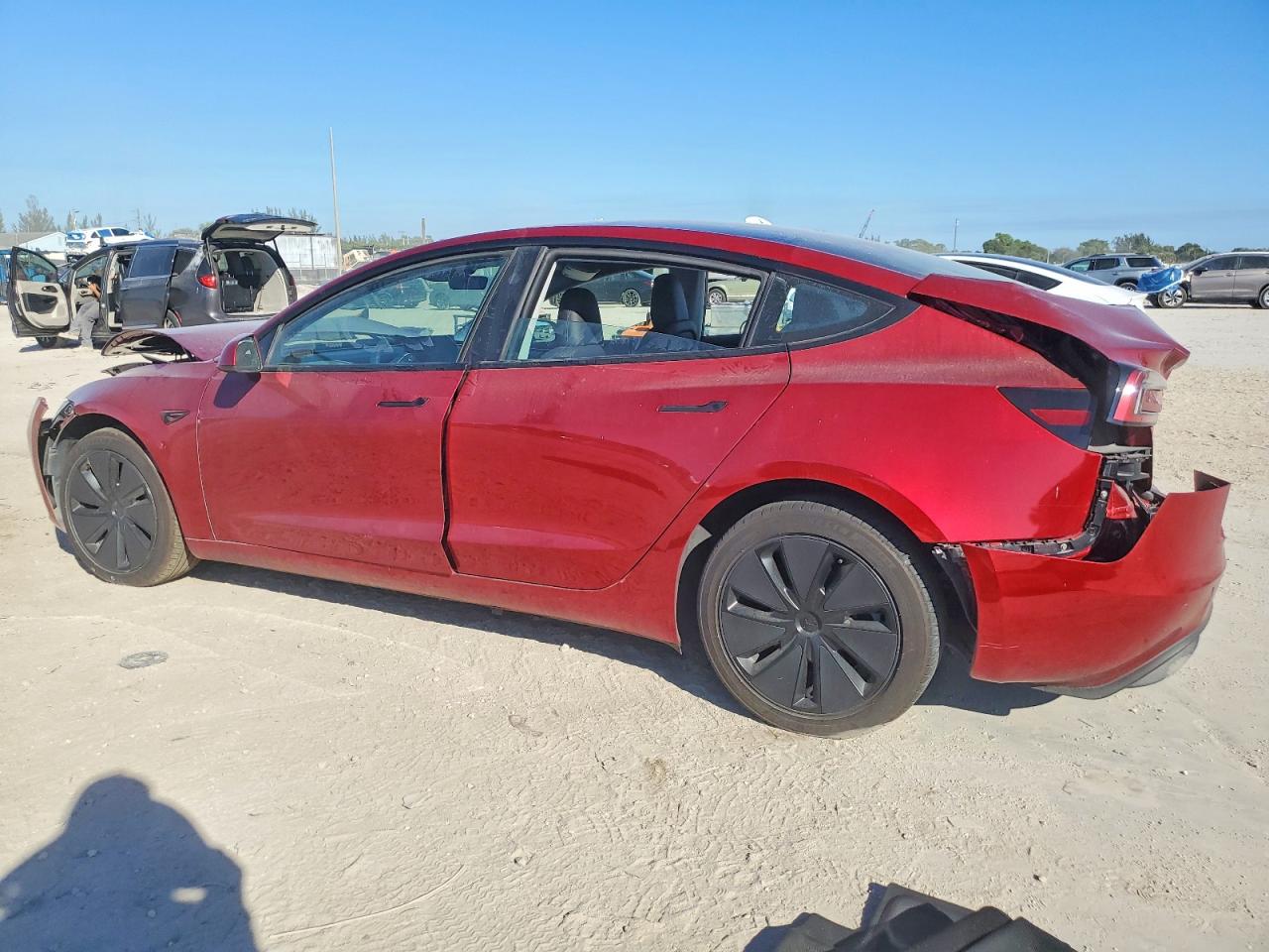 2024 TESLA MODEL 3 photo 2