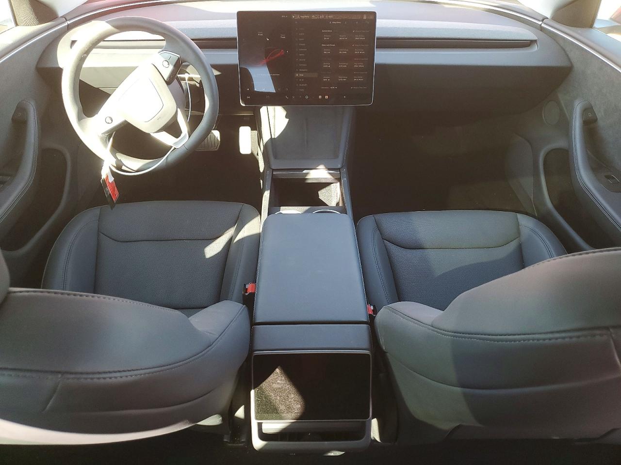 2024 TESLA MODEL 3 photo 8