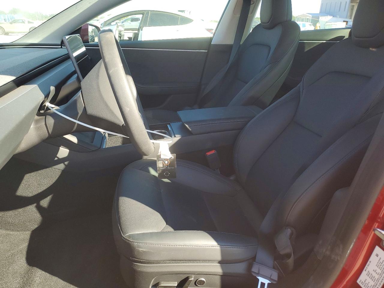 2024 TESLA MODEL 3 photo 7