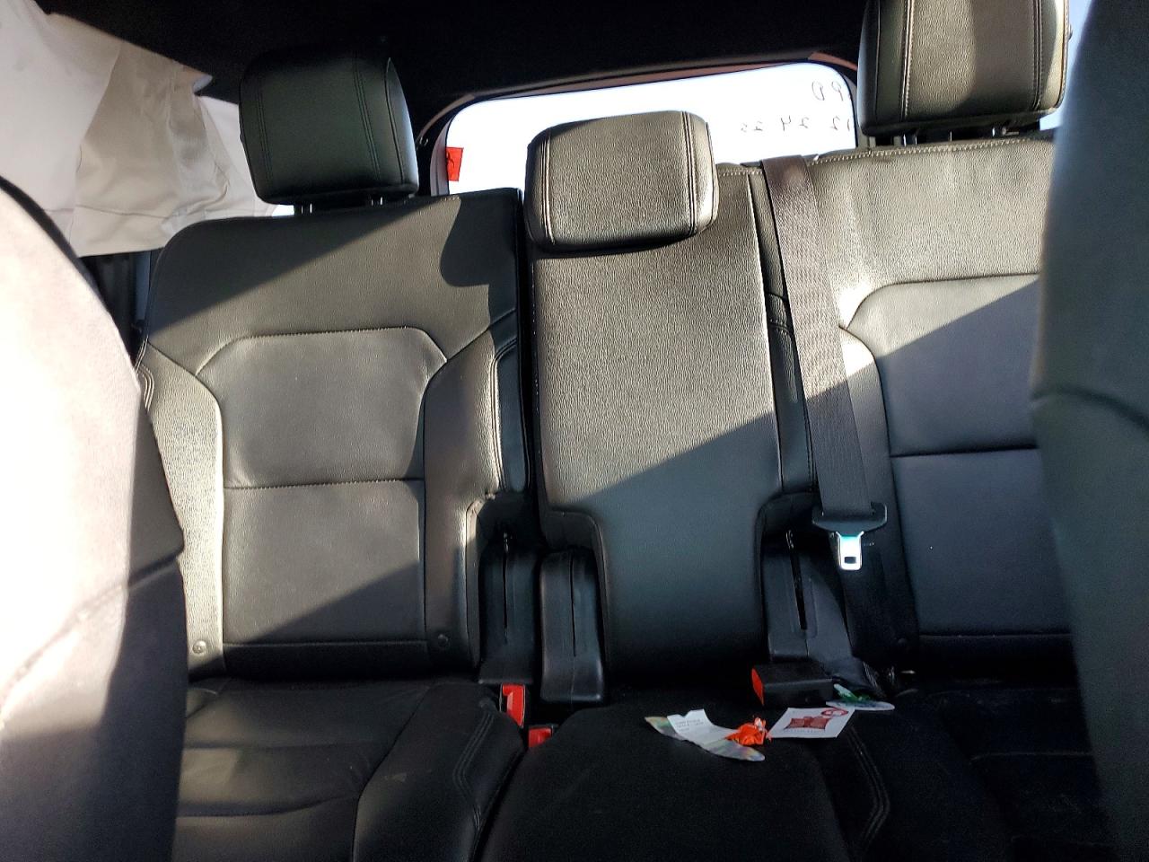 2016 FORD EXPLORER XLT photo 10