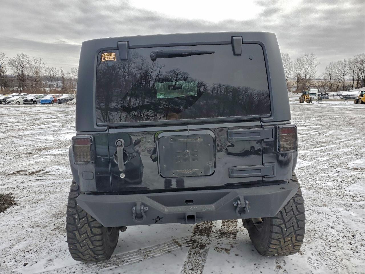 2015 JEEP WRANGLER UNLIMITED SPORT photo 6