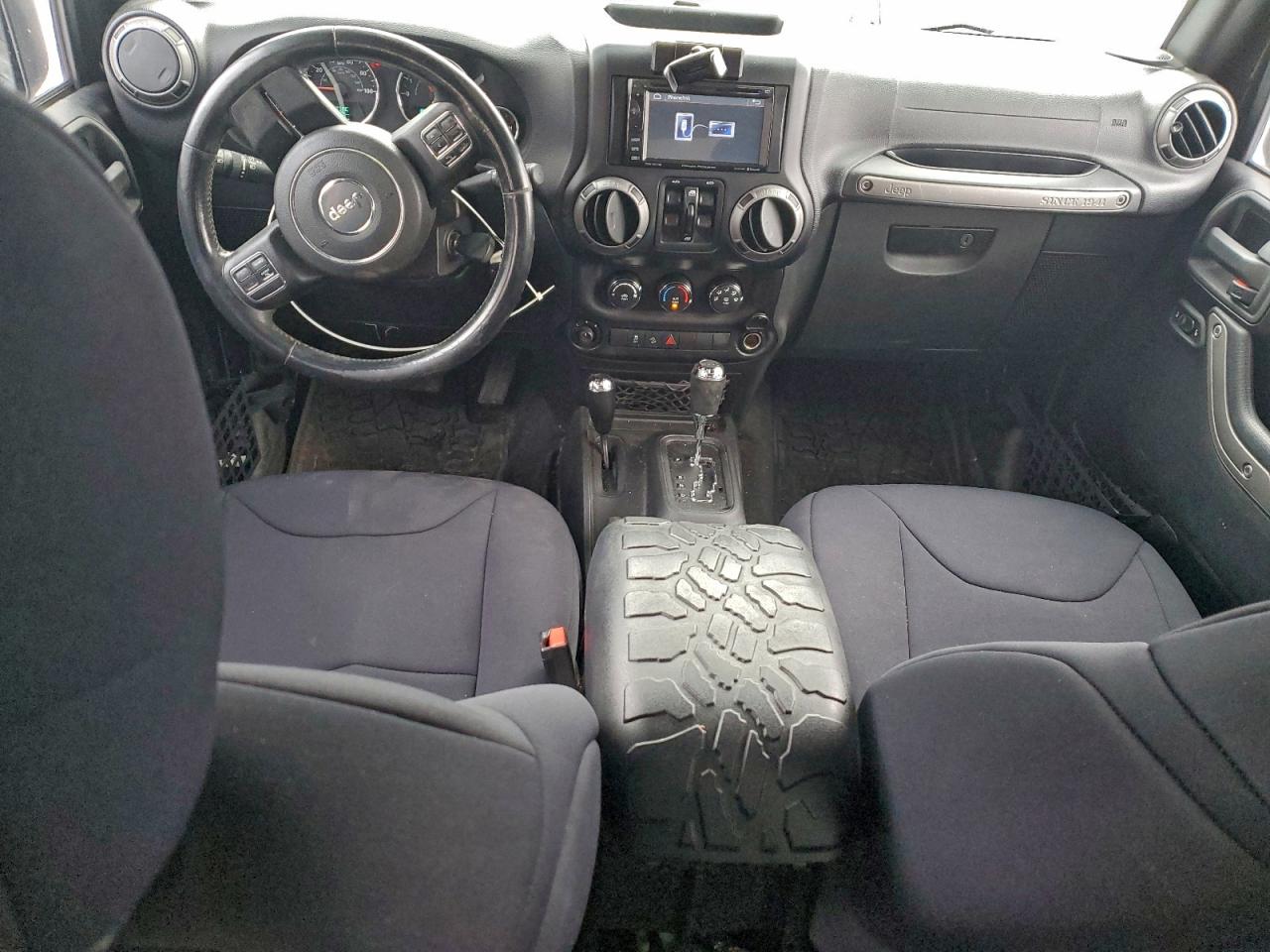 2015 JEEP WRANGLER UNLIMITED SPORT photo 8