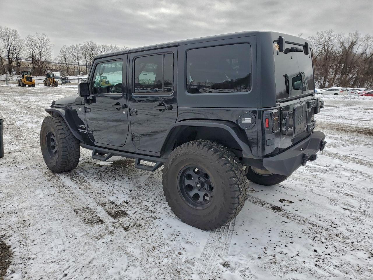 2015 JEEP WRANGLER UNLIMITED SPORT photo 2