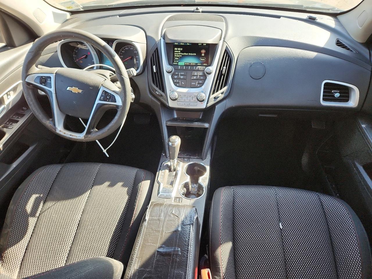 2017 CHEVROLET EQUINOX LT photo 8