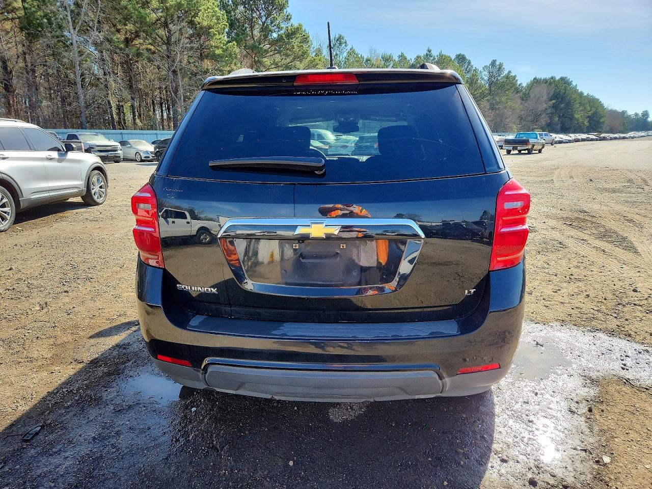 2017 CHEVROLET EQUINOX LT photo 6