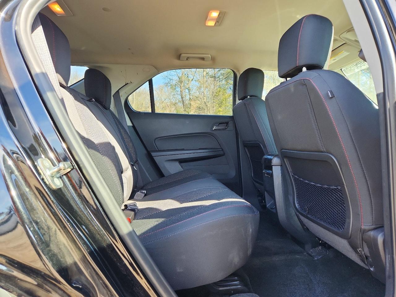 2017 CHEVROLET EQUINOX LT photo 11