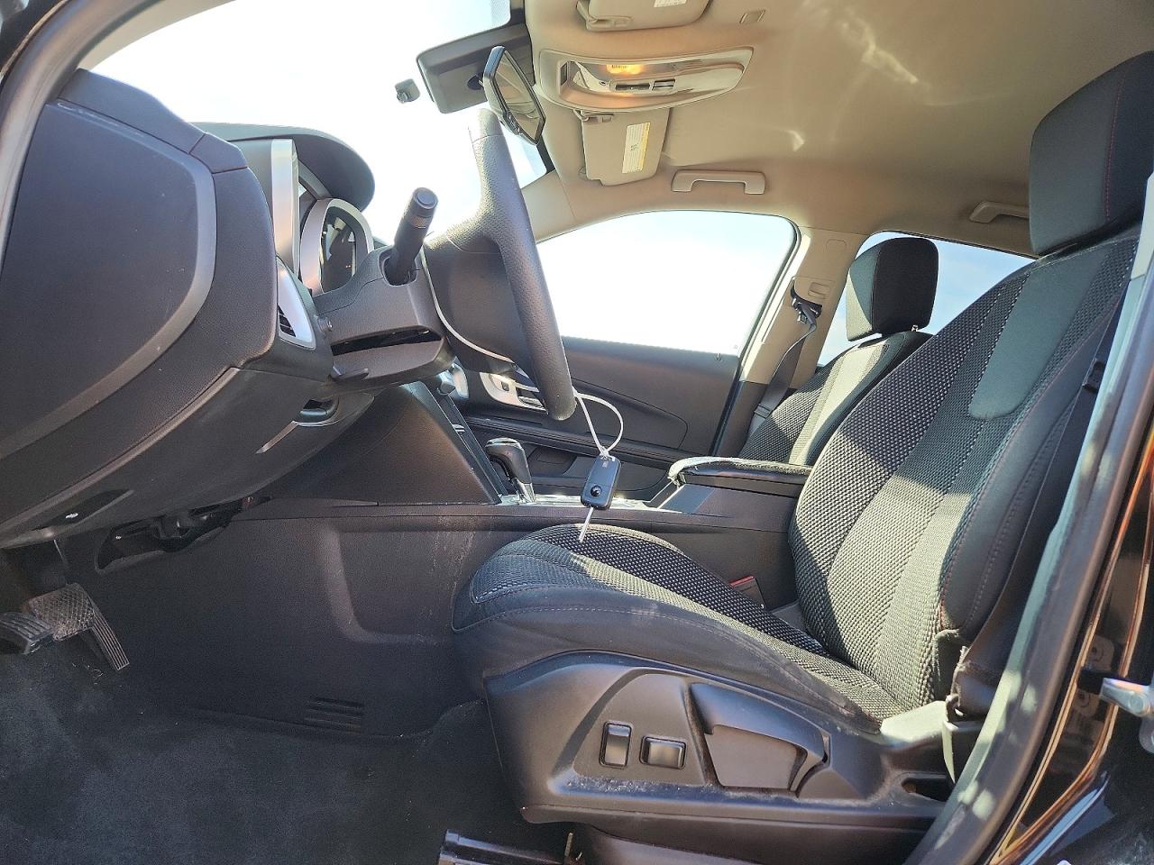 2017 CHEVROLET EQUINOX LT photo 7