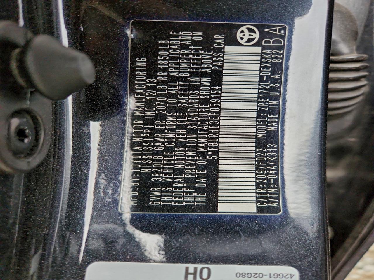 2014 TOYOTA COROLLA L photo 12