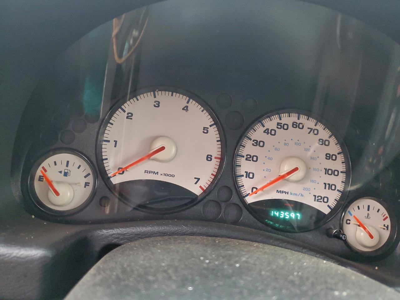 2004 JEEP LIBERTY SPORT photo 9