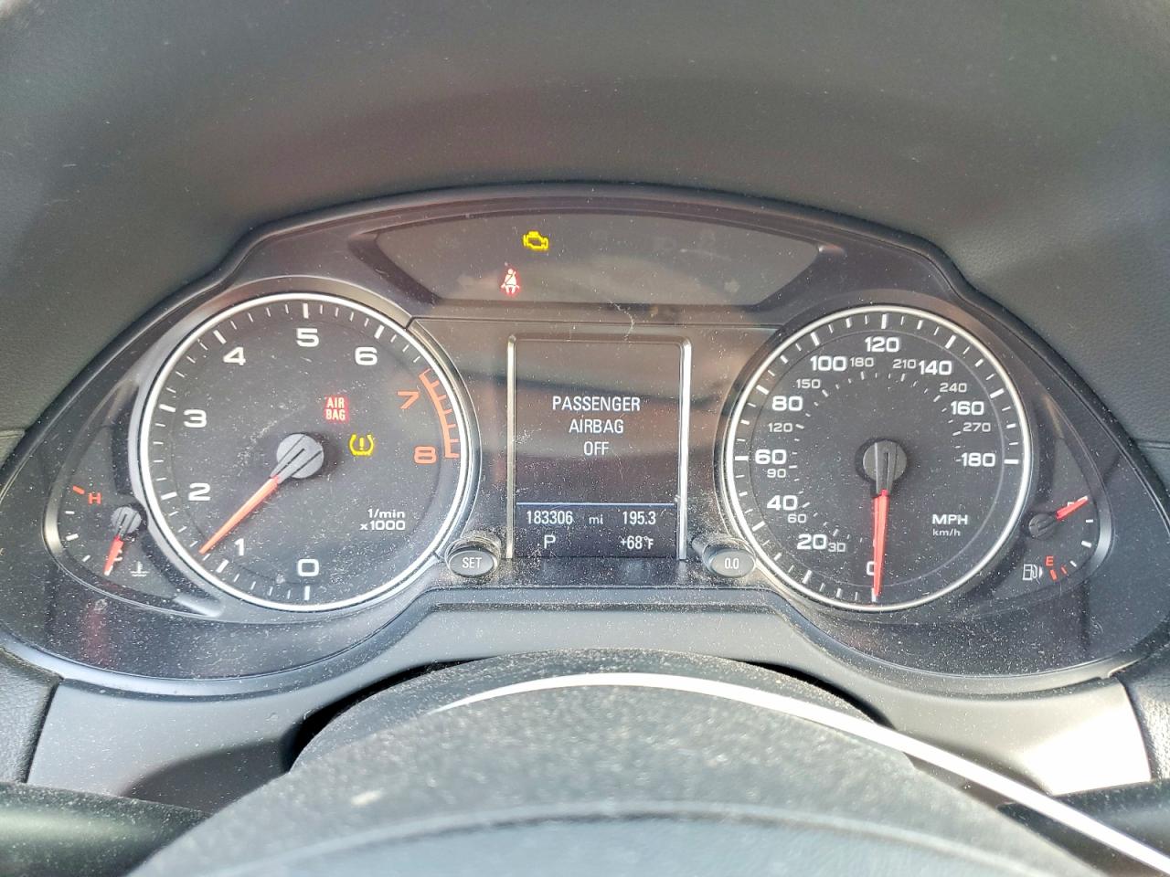 2010 AUDI Q5 PREMIUM PLUS photo 9
