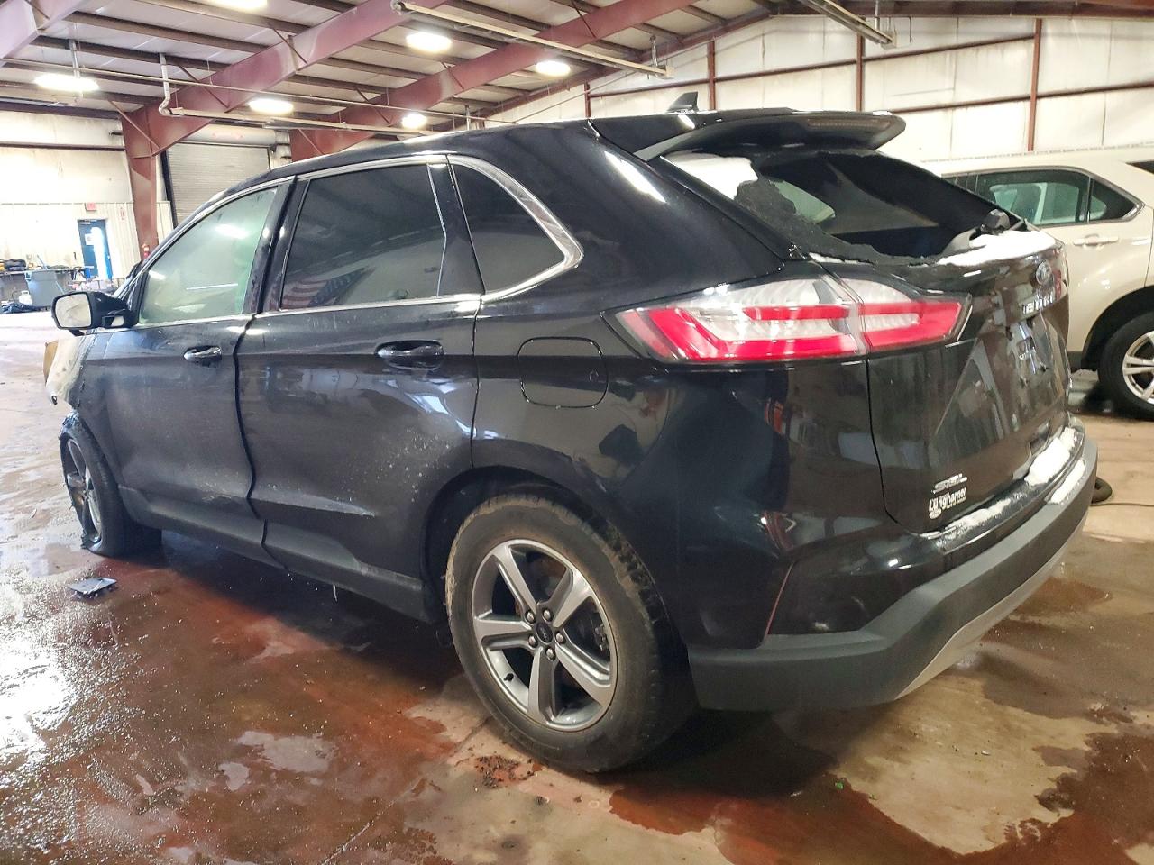 2024 FORD EDGE SEL photo 2