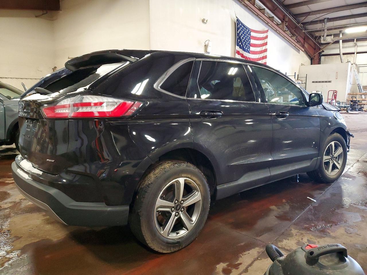 2024 FORD EDGE SEL photo 3