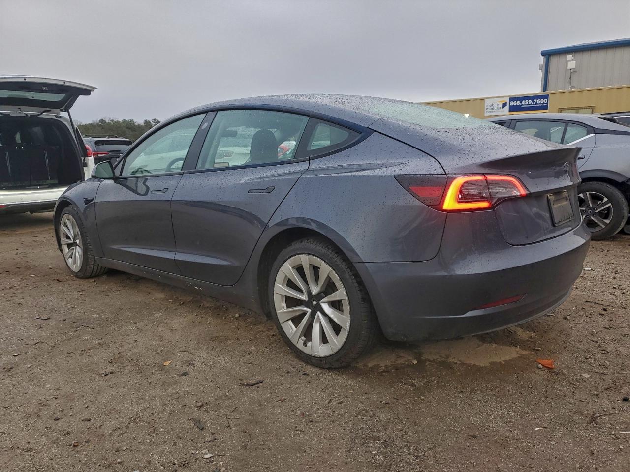 2023 TESLA MODEL 3 photo 2