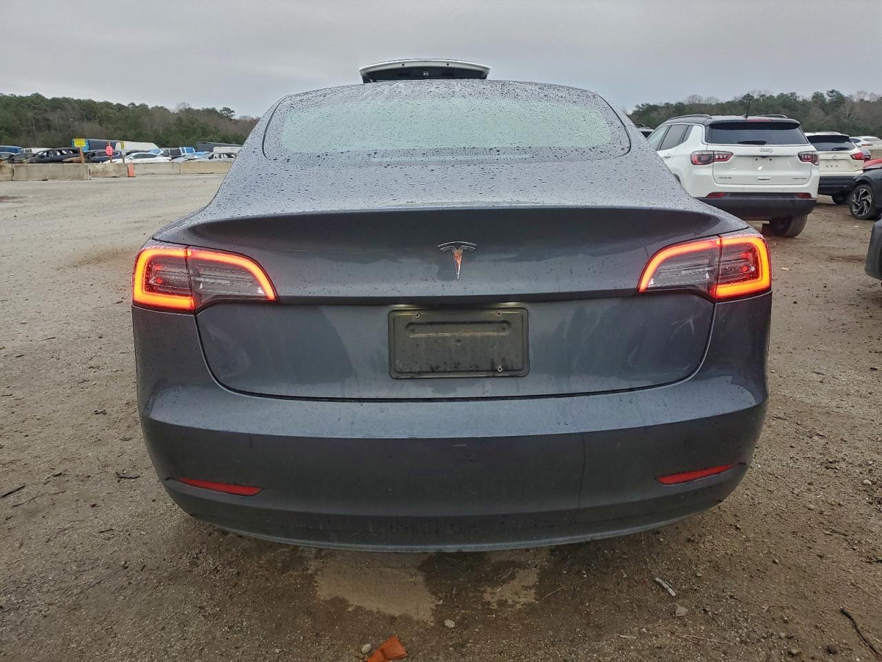 2023 TESLA MODEL 3 photo 6