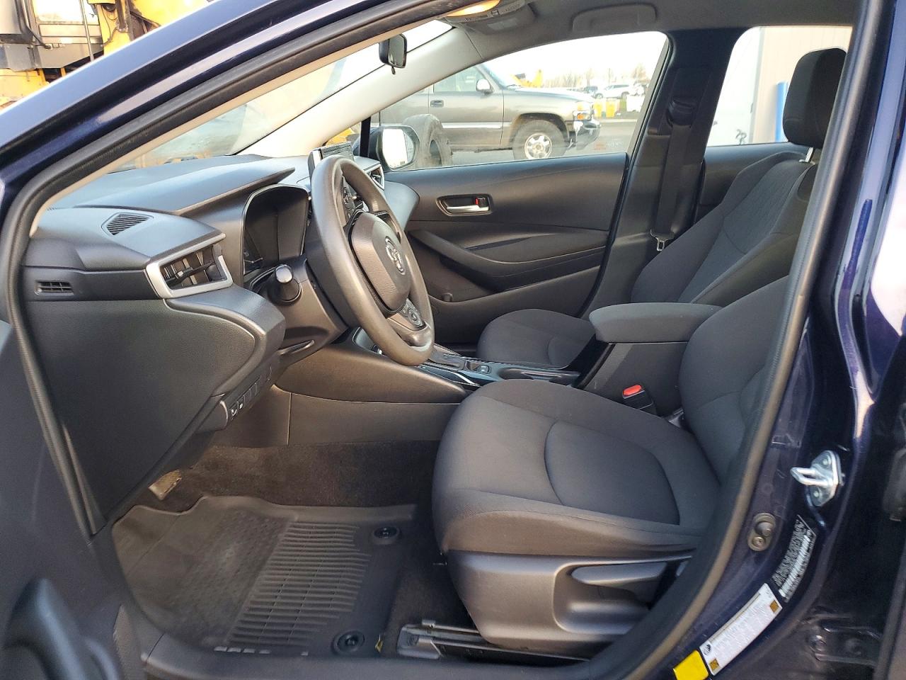2020 TOYOTA COROLLA LE photo 7