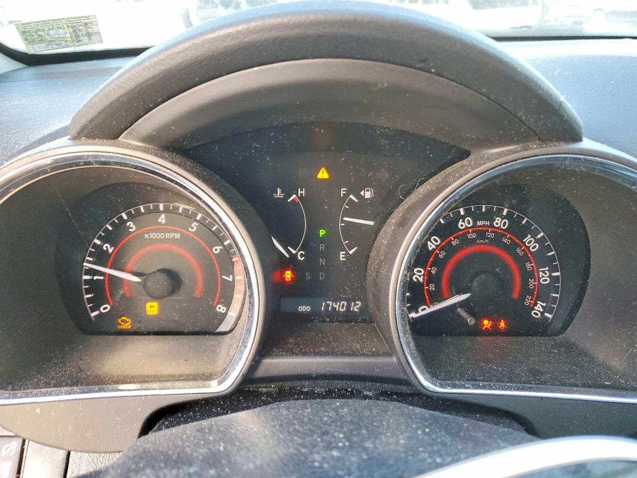 2010 TOYOTA HIGHLANDER SE photo 9