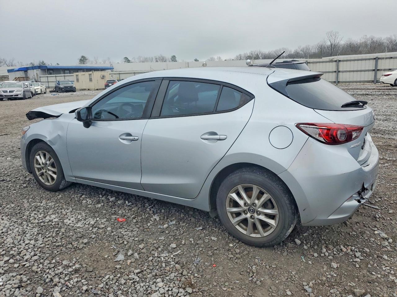 2018 MAZDA 3 SPORT photo 2