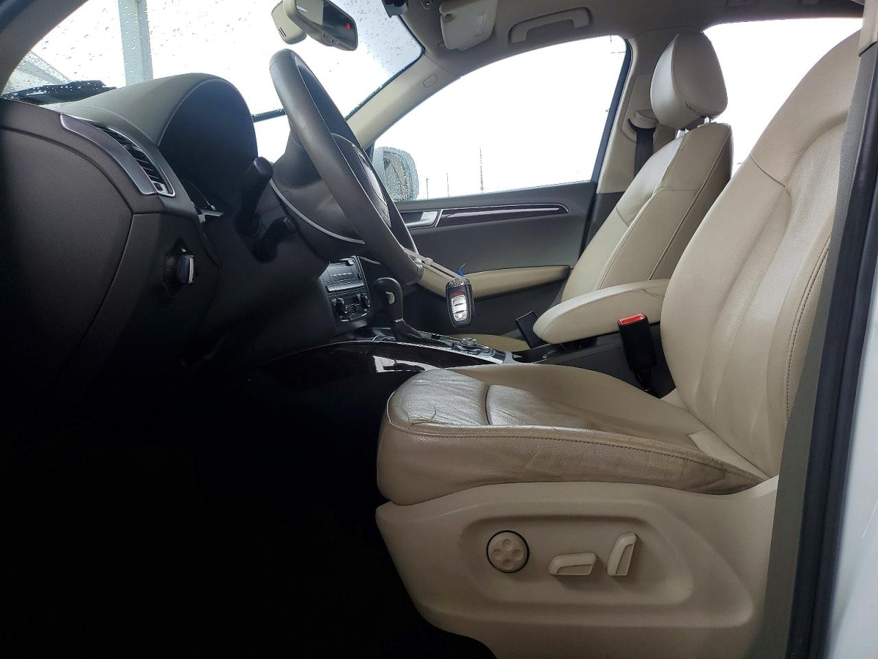 2012 AUDI Q5 PREMIUM PLUS photo 13