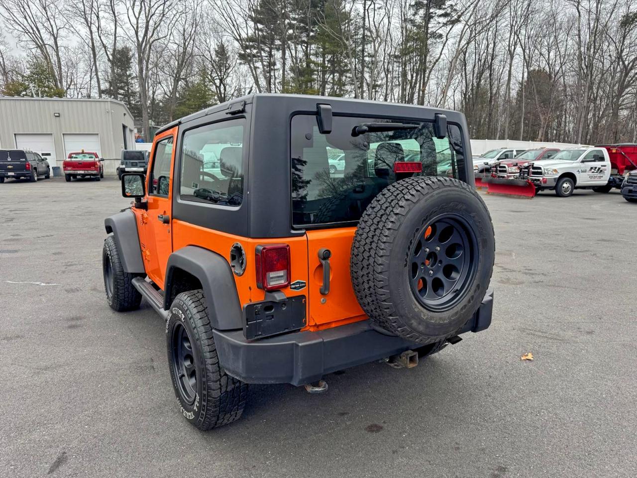2012 JEEP WRANGLER SPORT photo 2