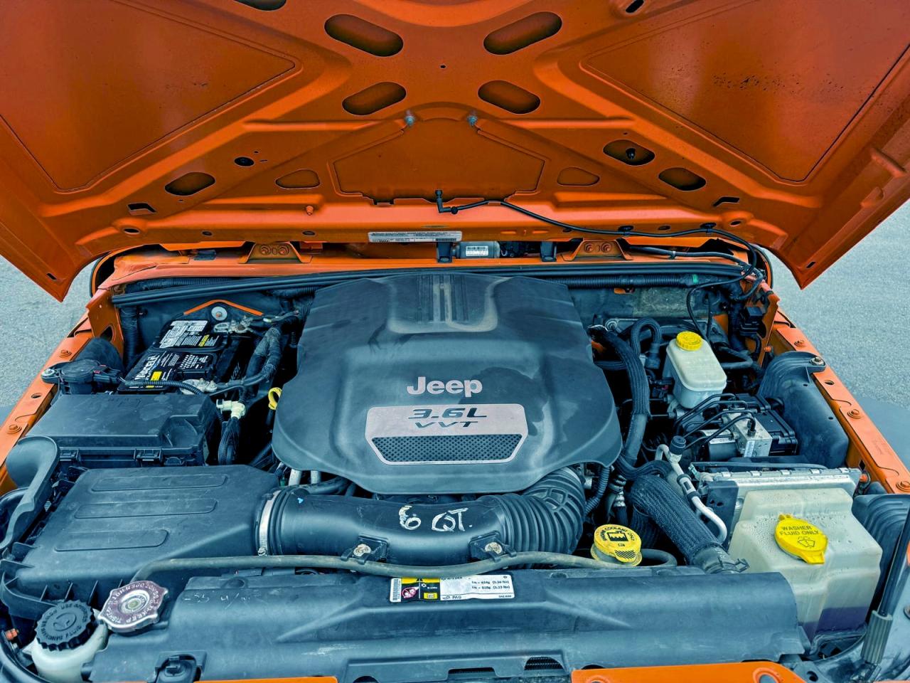 2012 JEEP WRANGLER SPORT photo 8